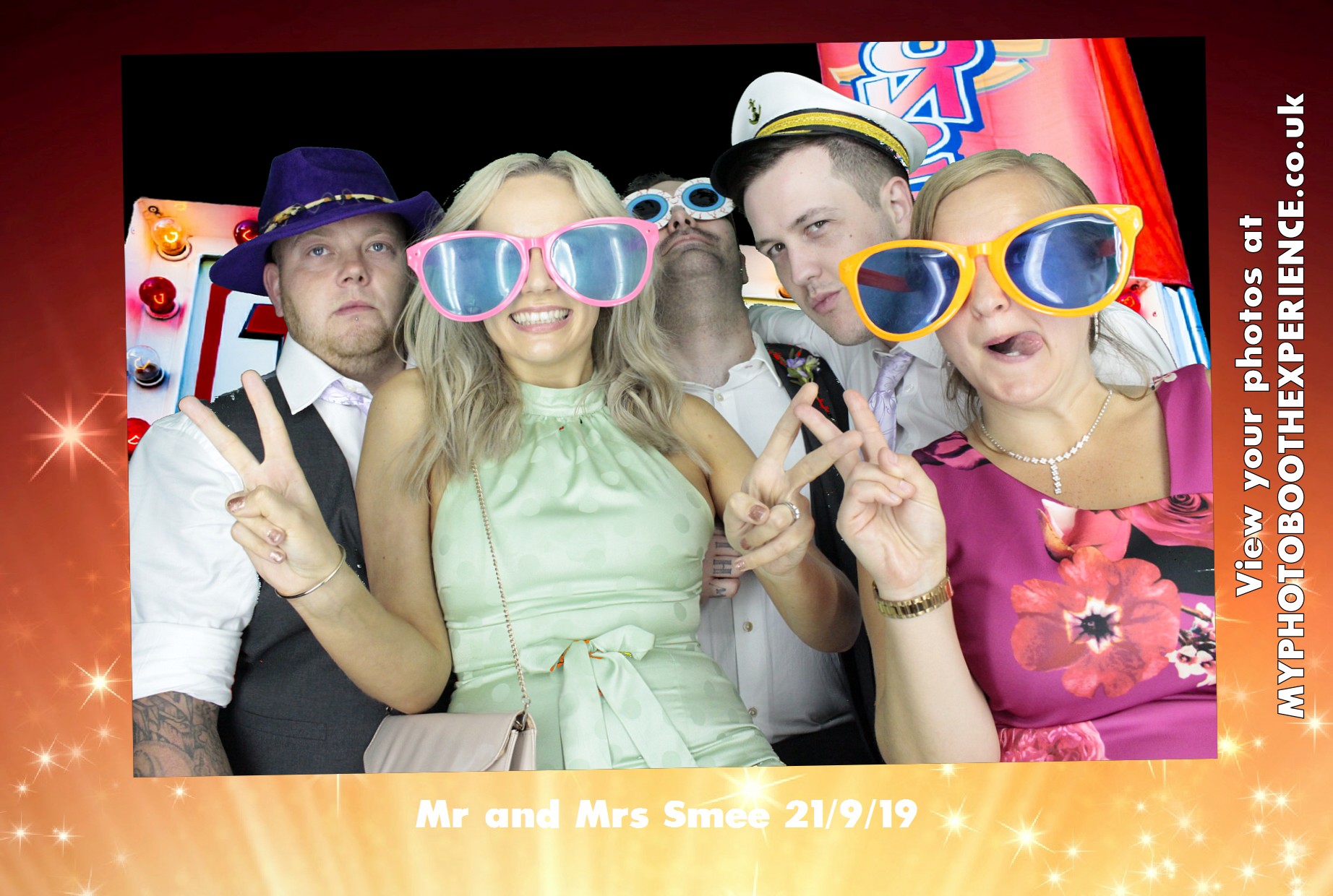 Katie and Jons Wedding | View more photos from the event at gallery.myphotoboothexperience.co.uk/u/MyPhotoBoothExperienceLtd/Katie-and-Jons-Wedding